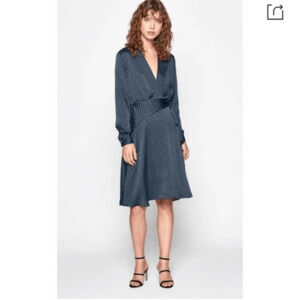 EQUIPMENT Vivienne Longsleeve Polka dot star print Satin Dress womens 4 nwt